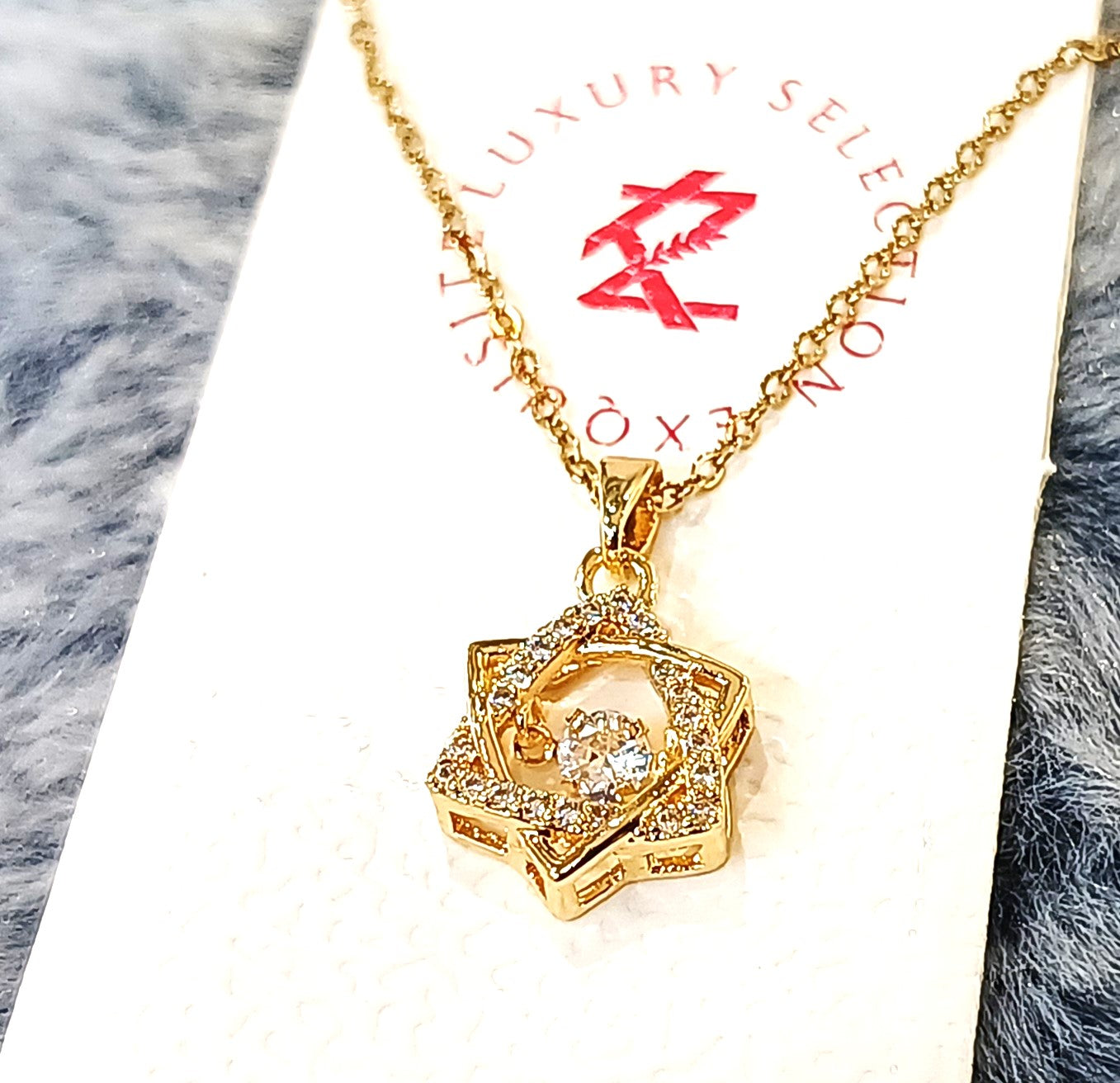 Chain Pendant - L0016