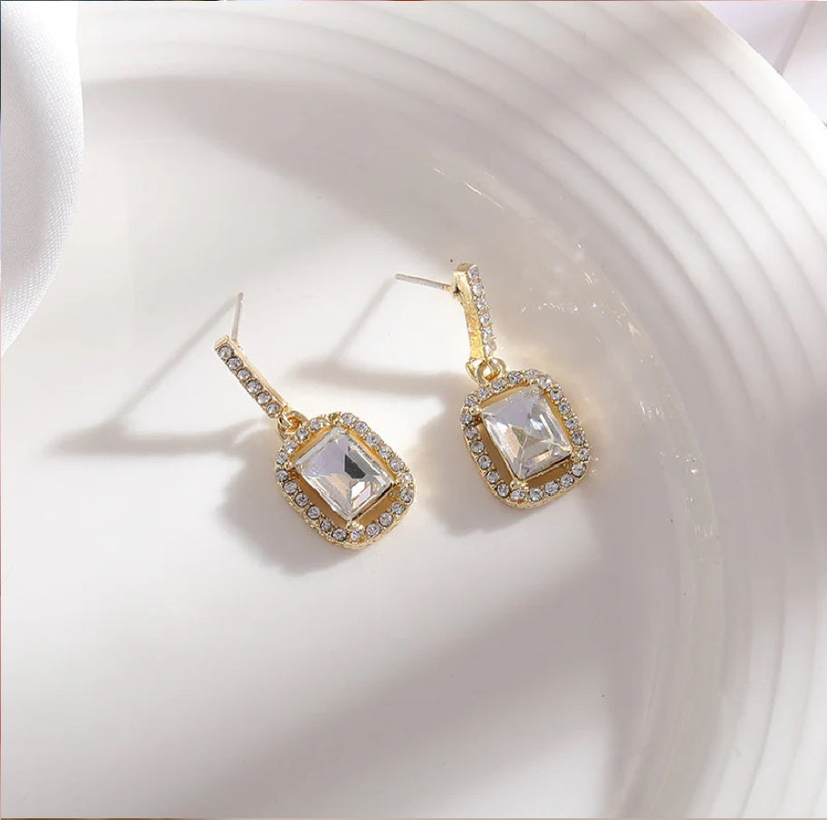 Korean Earring - E0187